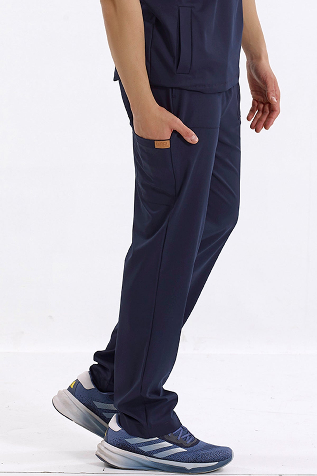 Brl Medimen Medical Scrub Pants for male doctors and nurses in color navy at meduniforms.store
